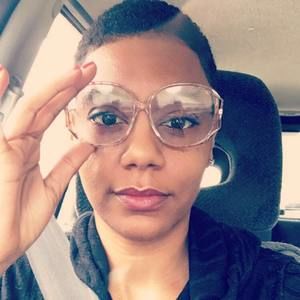 Meet your Posher, Jasmine